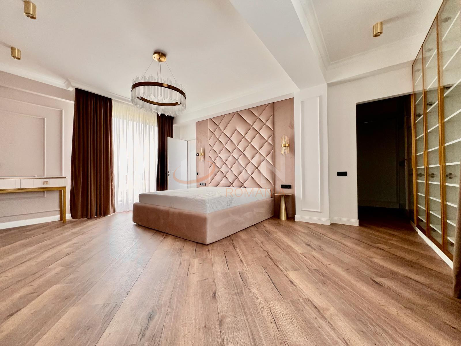Casa, 5 camere Bucuresti/Pipera