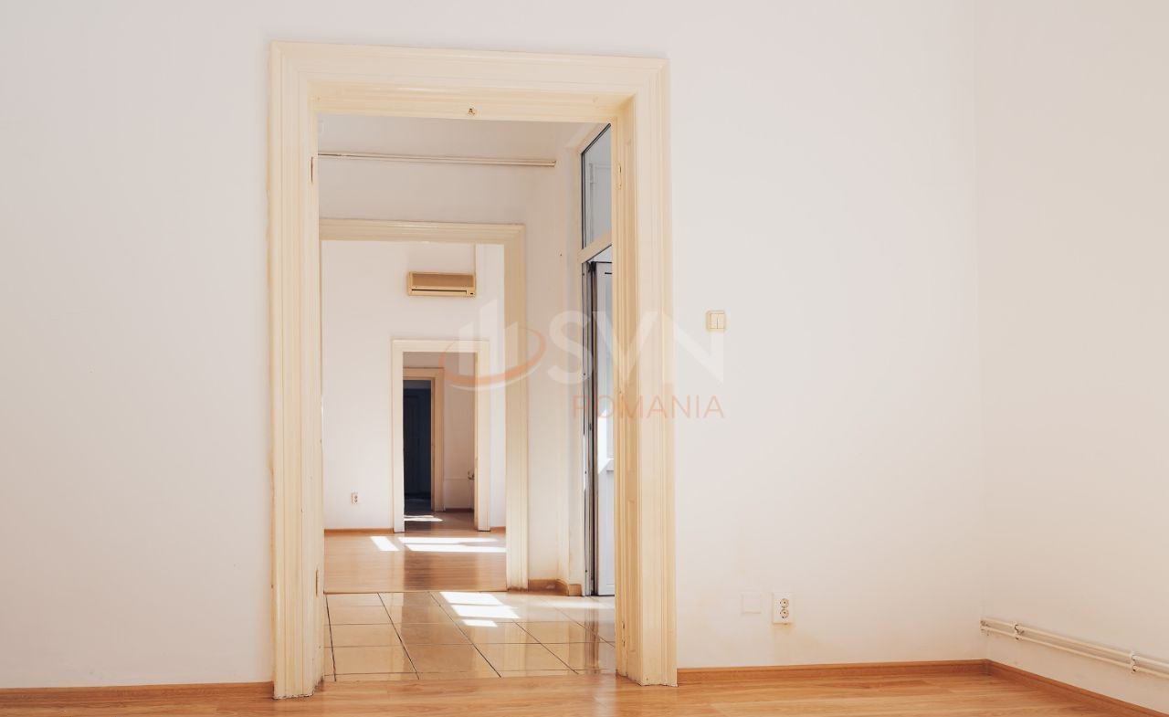 Casa, 5 camere Bucuresti/Capitale