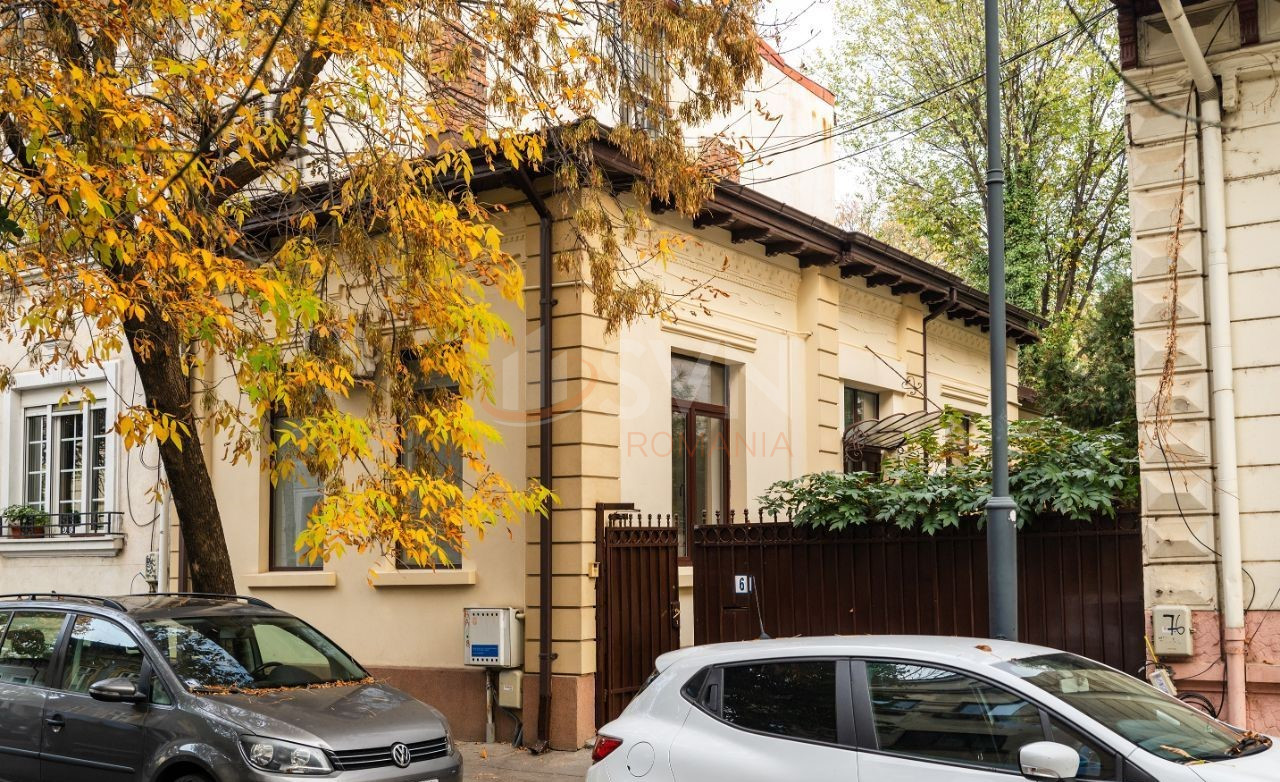 Casa, 5 camere Bucuresti/Capitale