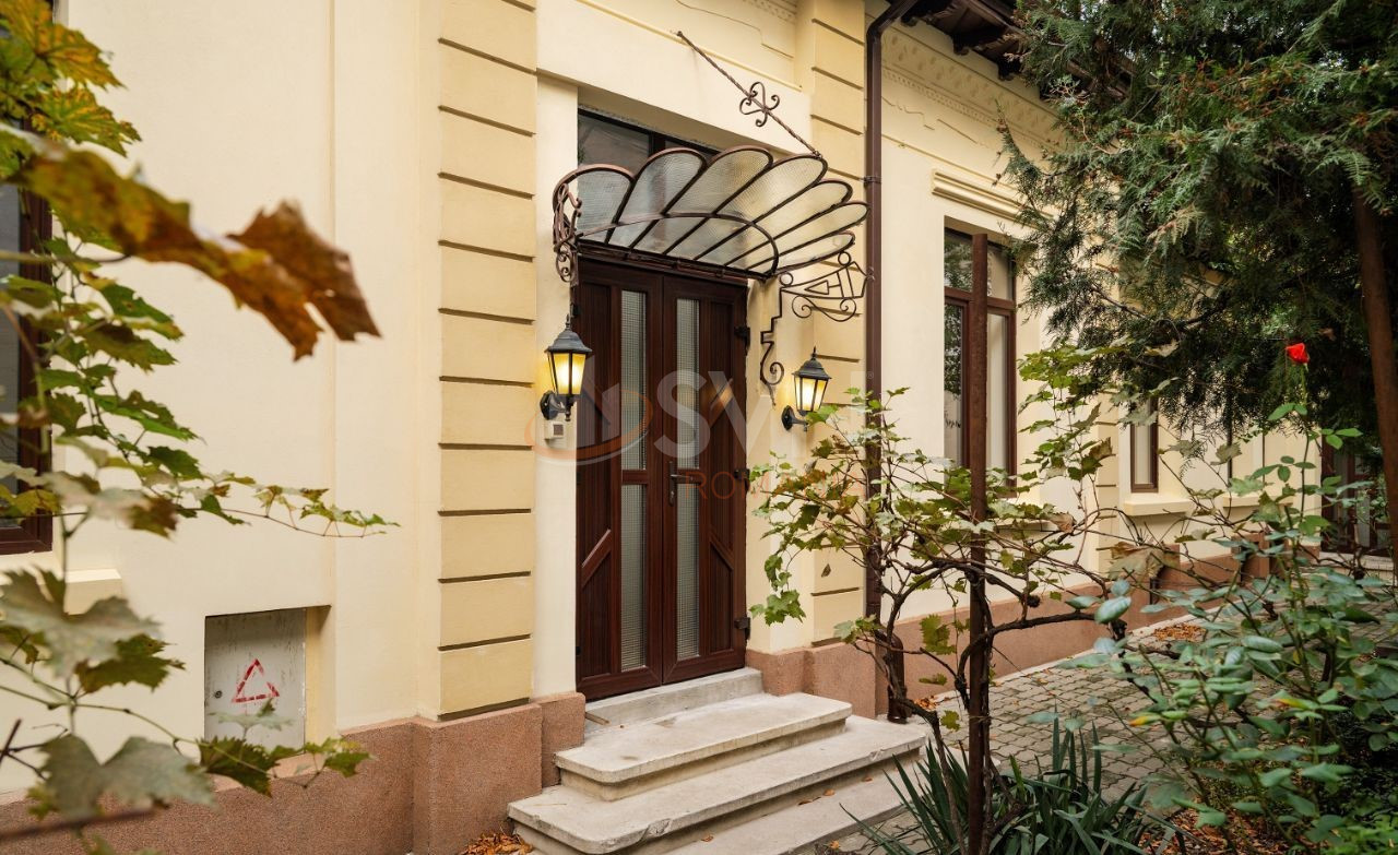 Casa, 5 camere Bucuresti/Capitale