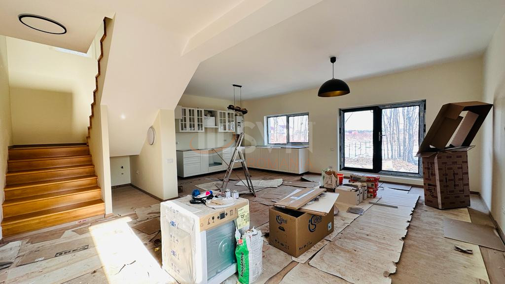 Casa, 5 camere Ilfov/Corbeanca