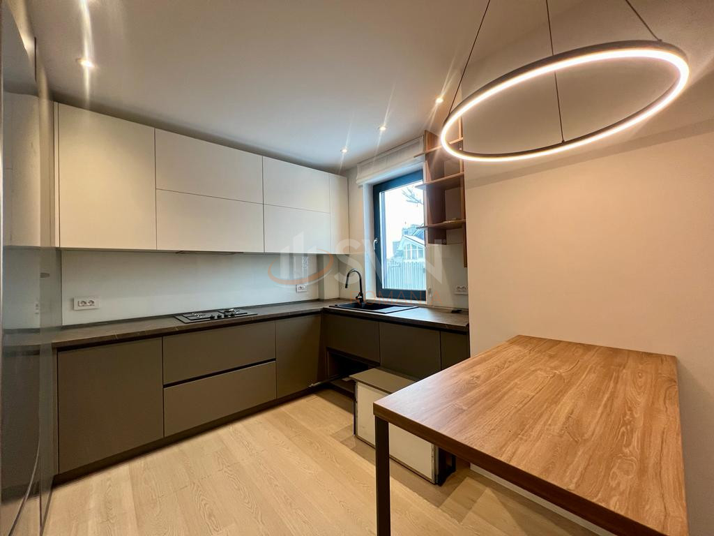 Casa, 5 camere Bucuresti/Sisesti