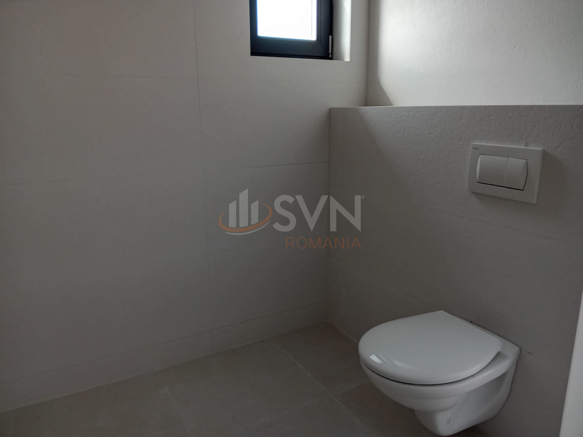 Casa, 5 camere Dambovita/Centru