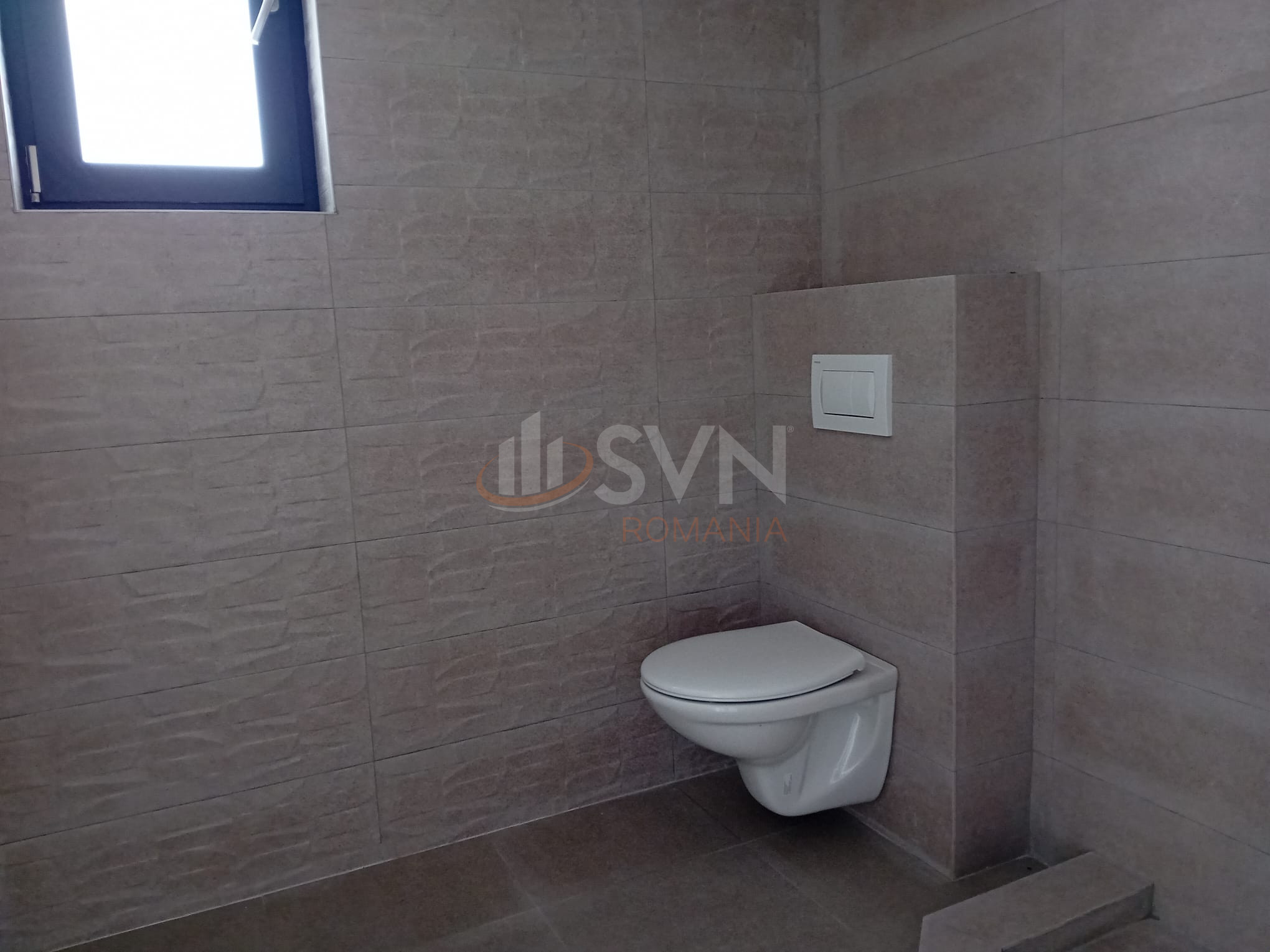 Casa, 5 camere Dambovita/Centru