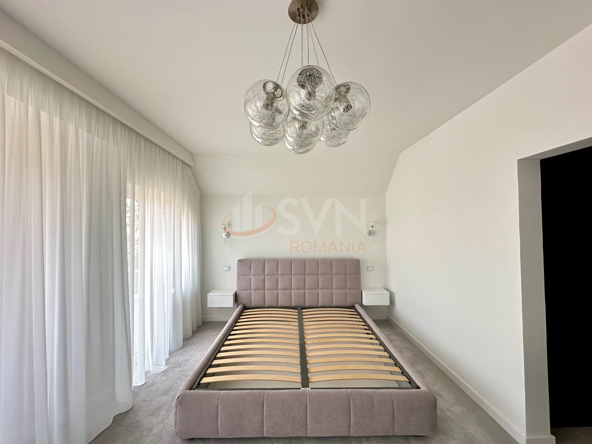 Casa, 5 camere Bucuresti/Baneasa