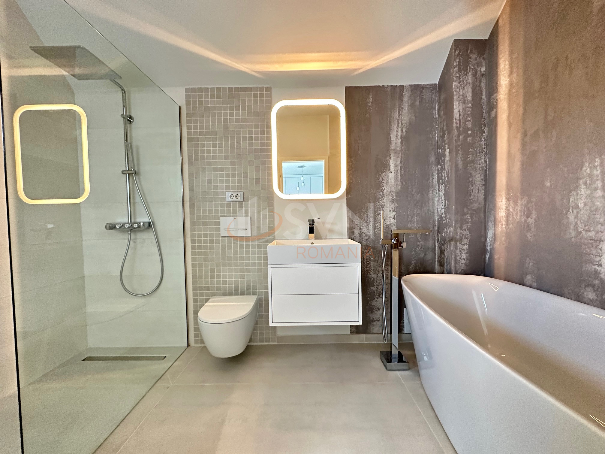 Casa, 5 camere Bucuresti/Baneasa