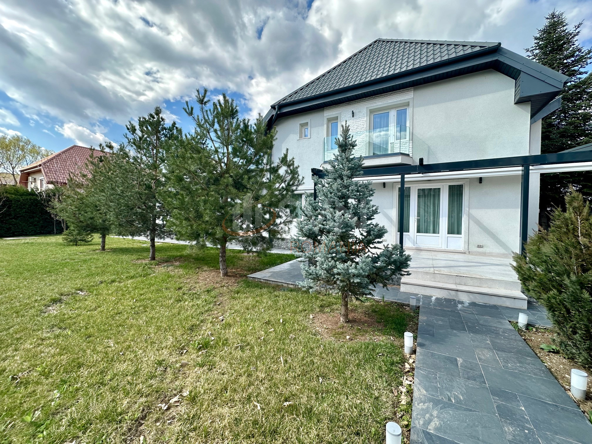 Casa, 5 camere Bucuresti/Baneasa