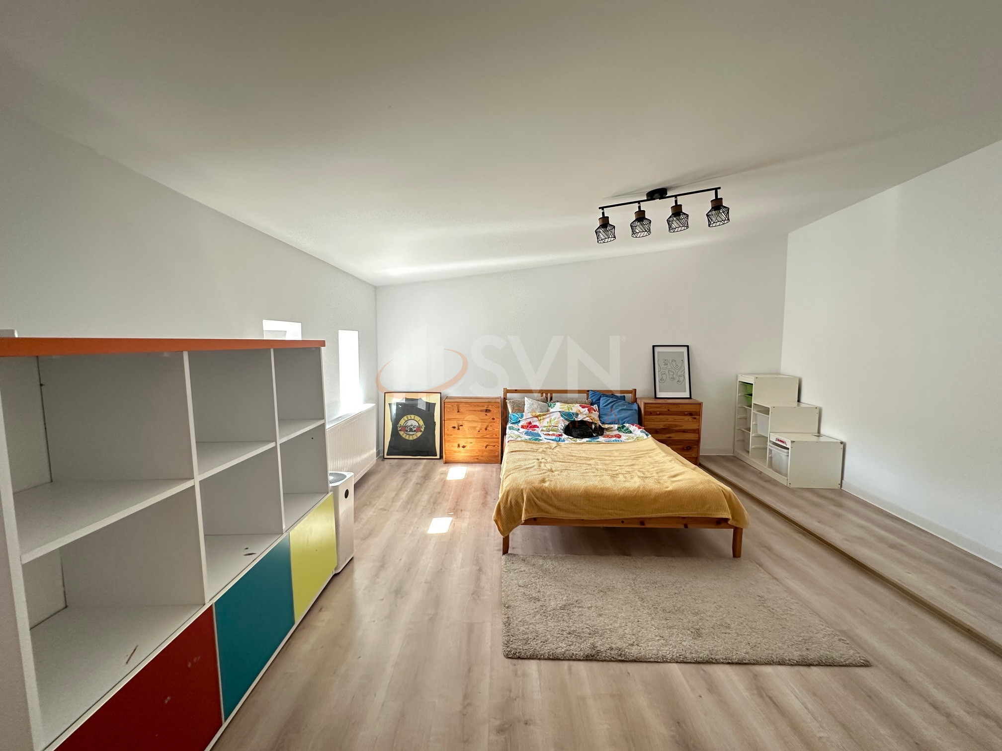 Casa, 5 camere Bucuresti/1 Mai