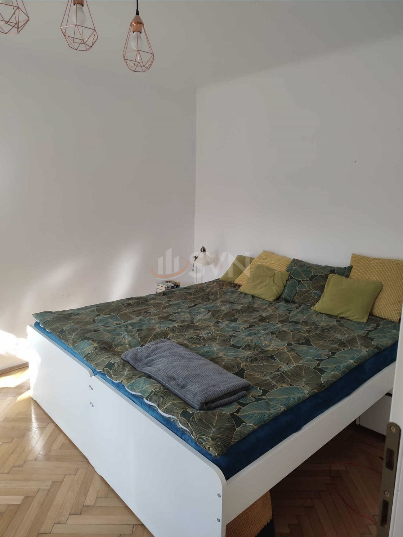 Casa, 5 camere Bucuresti/1 Mai