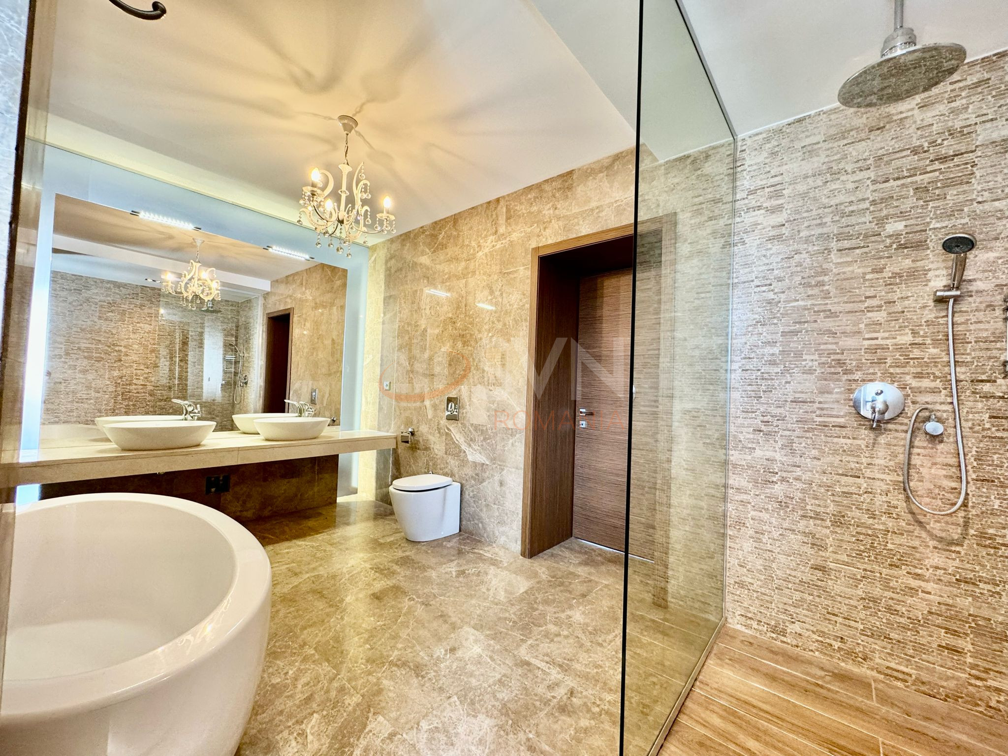 Casa, 5 camere Bucuresti/Iancu Nicolae