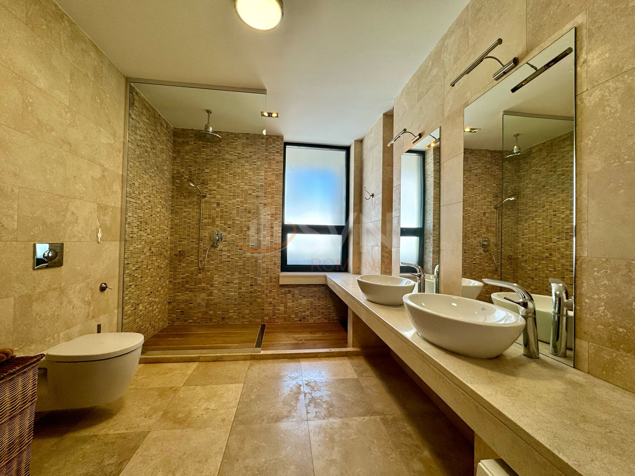 Casa, 5 camere Bucuresti/Iancu Nicolae