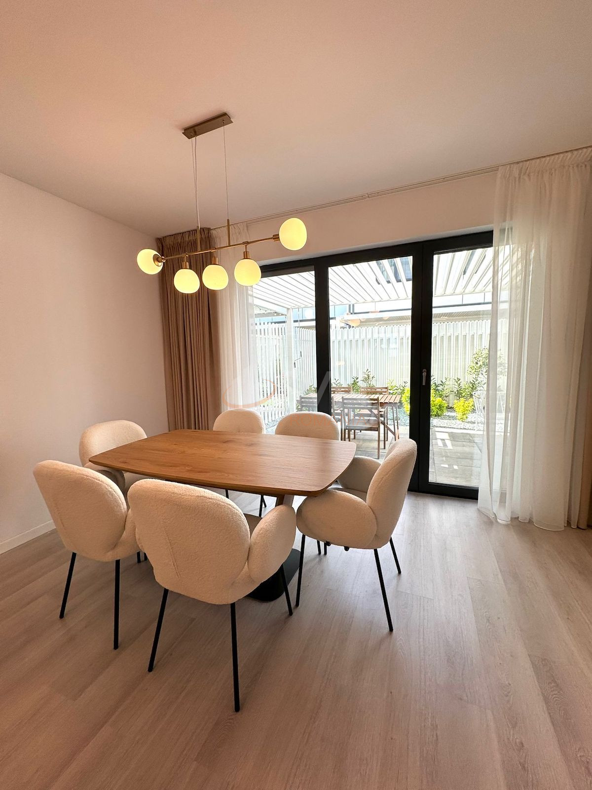 Casa, 5 camere Bucuresti/Pipera