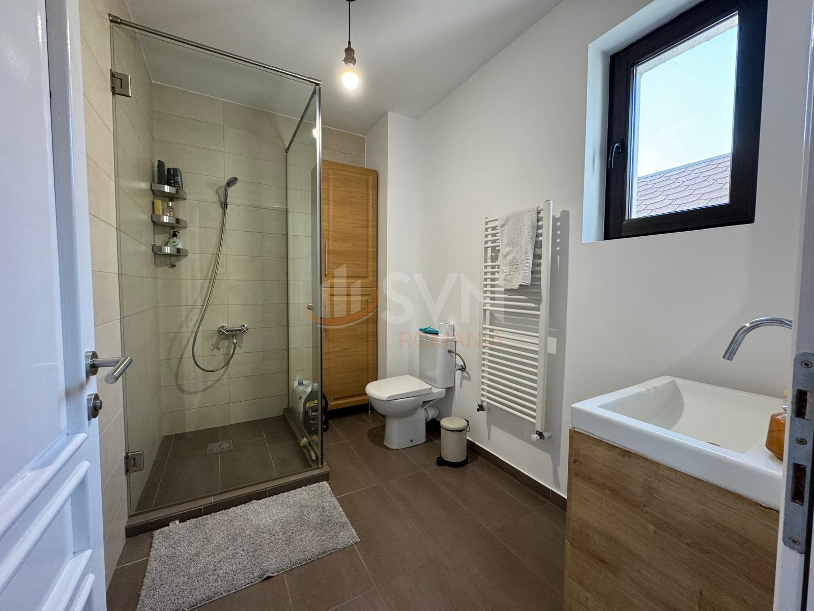 Casa, 5 camere Dambovita/Centru