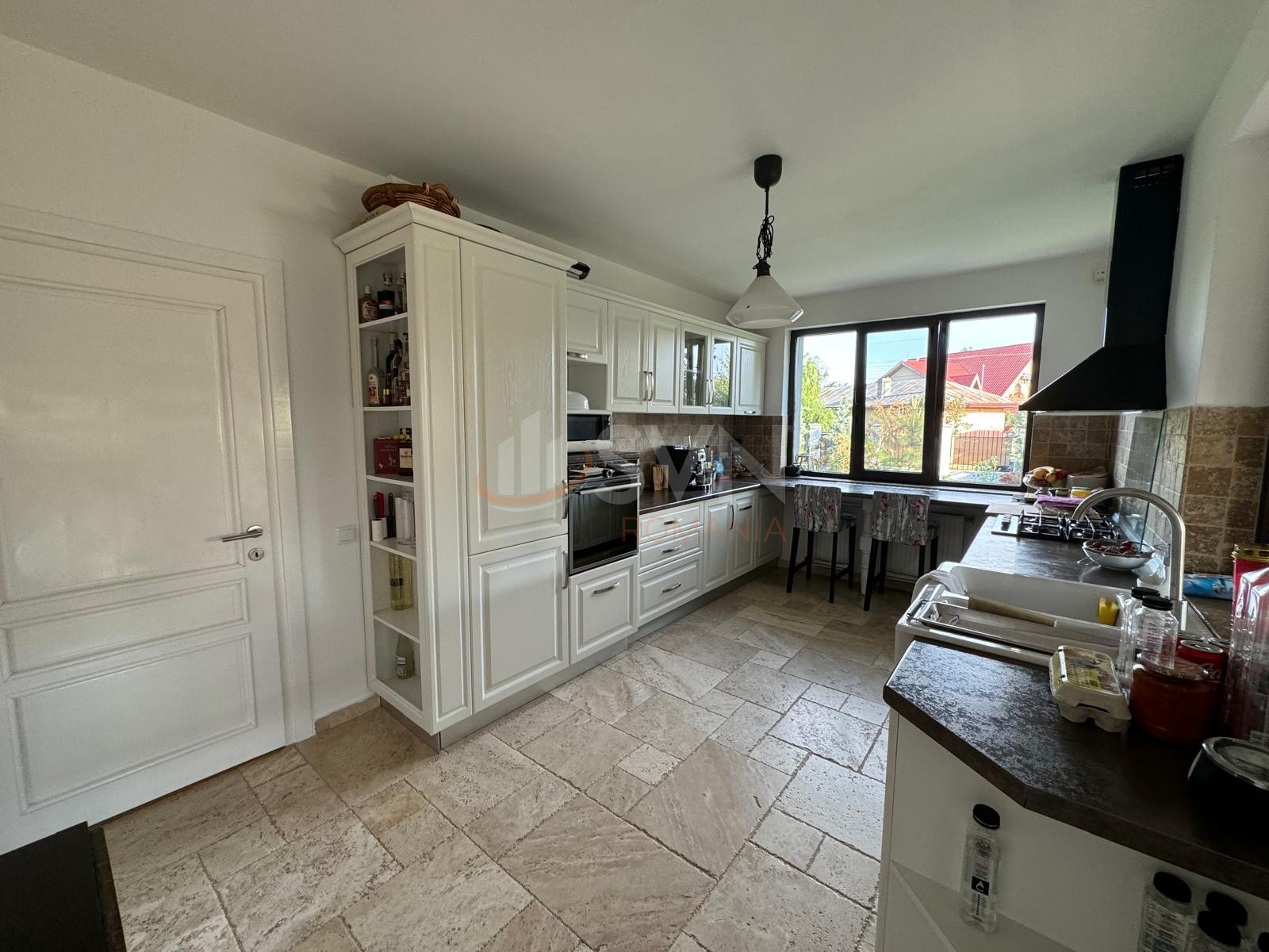 Casa, 5 camere Dambovita/Centru