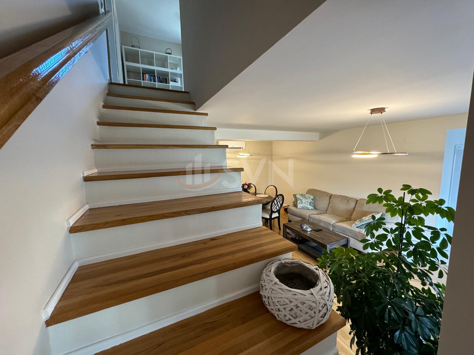 Casa, 5 camere Dambovita/Centru