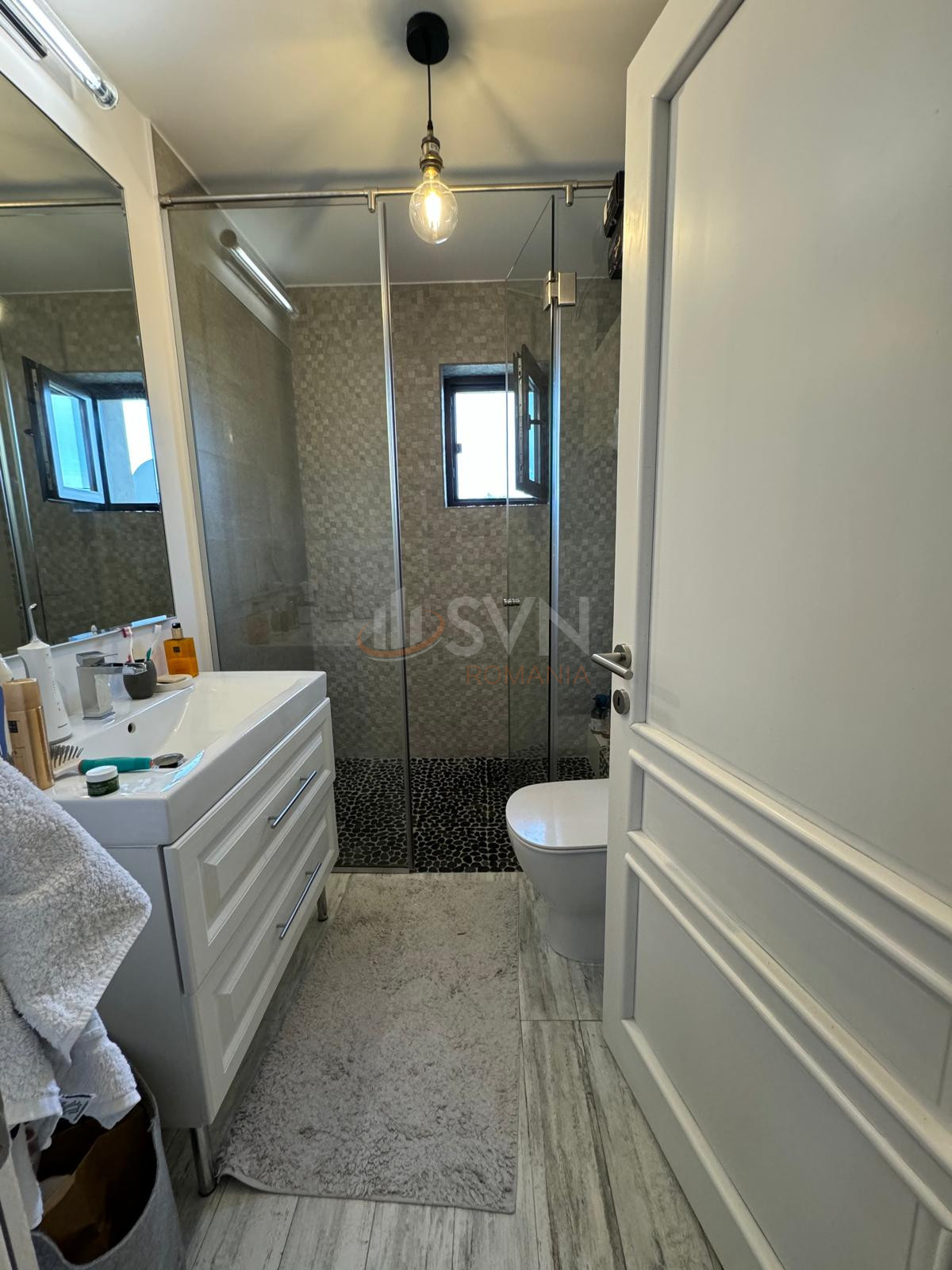 Casa, 5 camere Dambovita/Centru