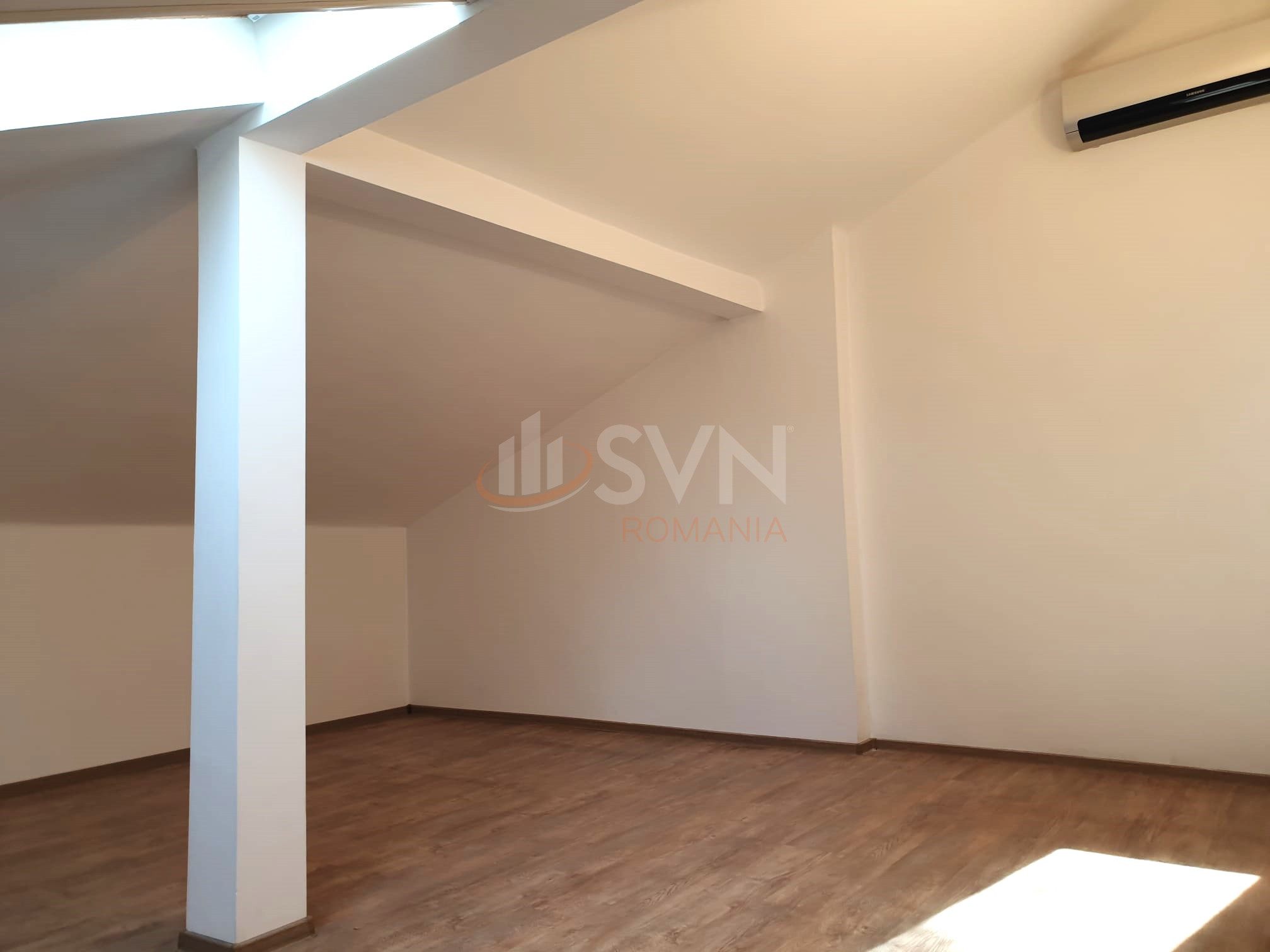 Casa, 5 camere Bucuresti/Piata Unirii (s3)