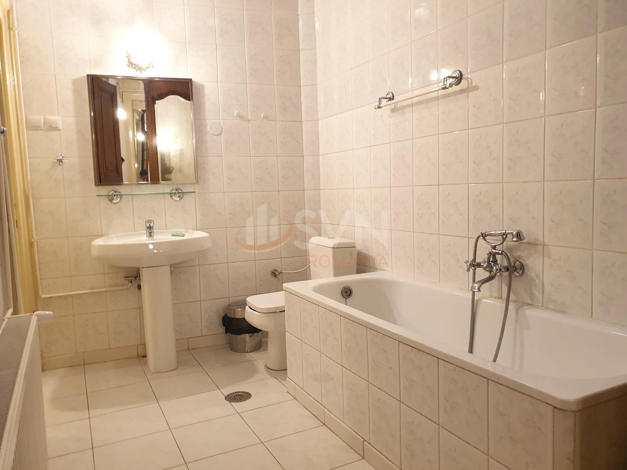 Casa, 5 camere Bucuresti/Piata Unirii (s3)