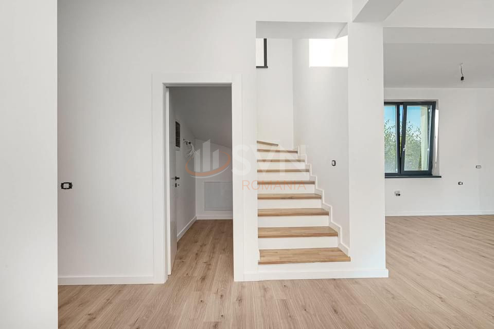 Casa, 5 camere Ilfov/Corbeanca