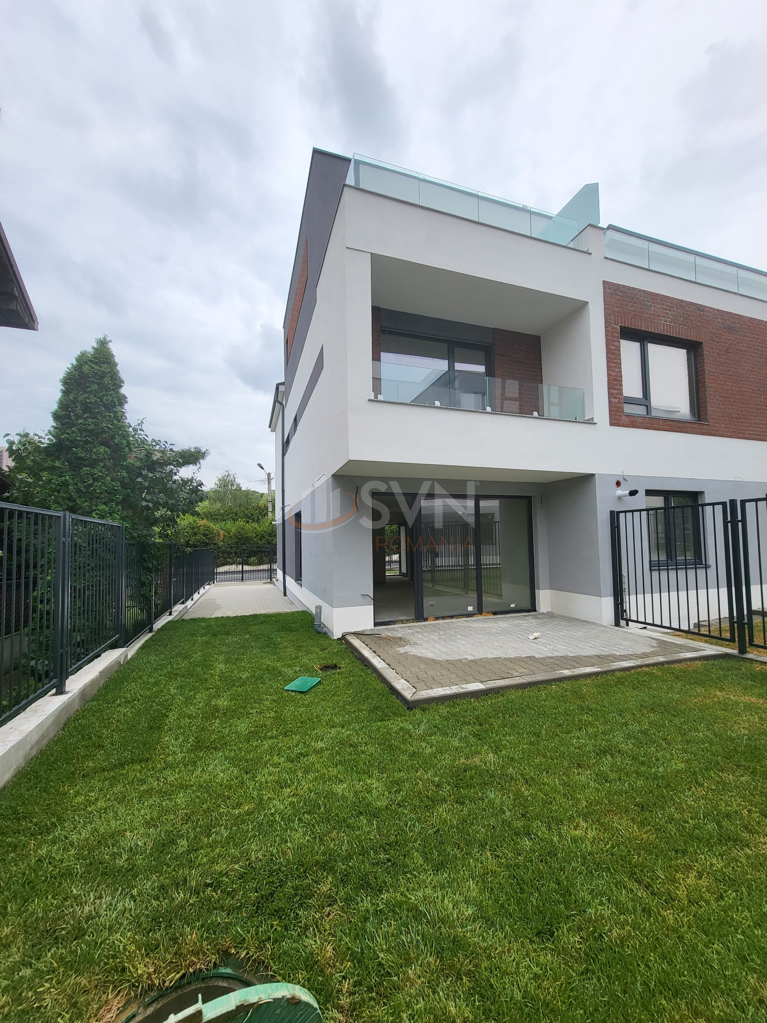 Casa, 5 camere Cluj/Manastur