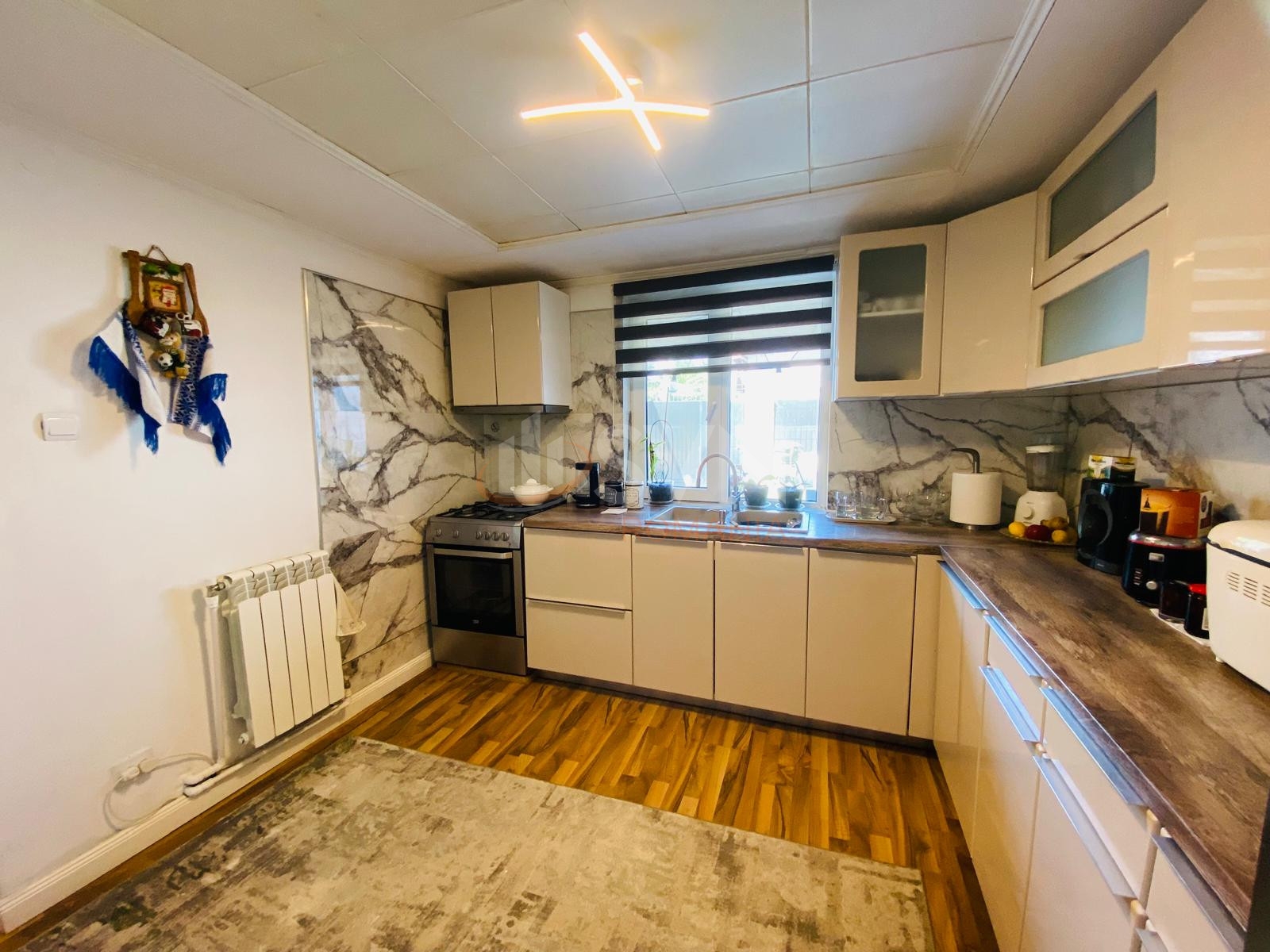 Casa, 5 camere Bucuresti/Chitila