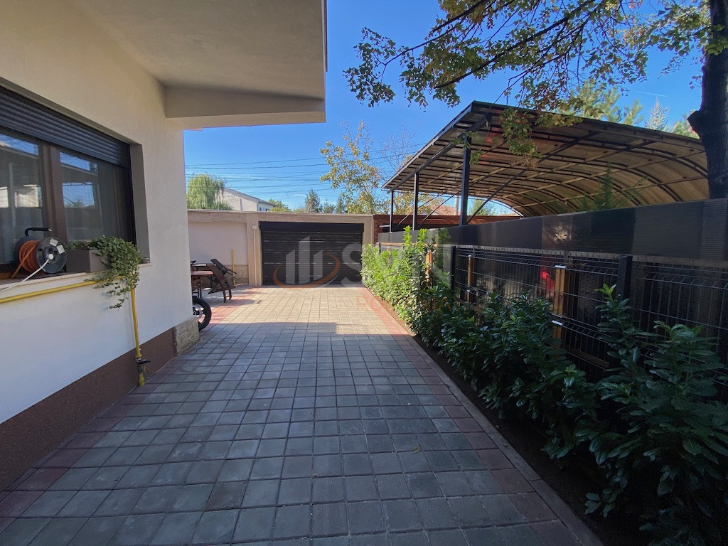 Casa, 5 camere Bucuresti/Damaroaia