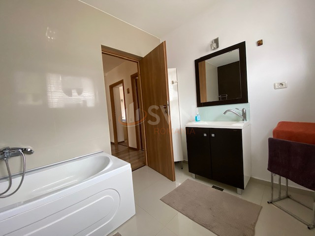 Casa, 5 camere Ilfov/Corbeanca