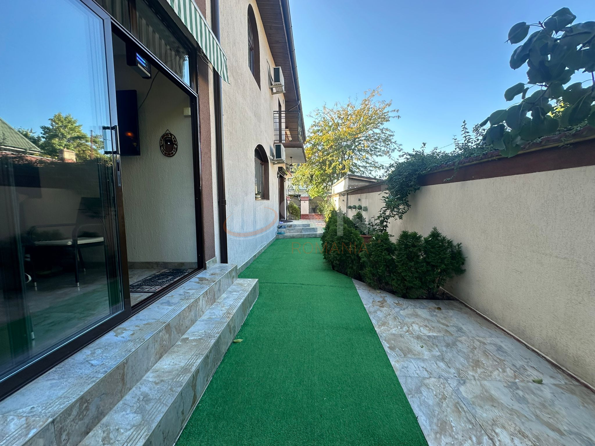 Casa, 5 camere Bucuresti/Bucurestii Noi