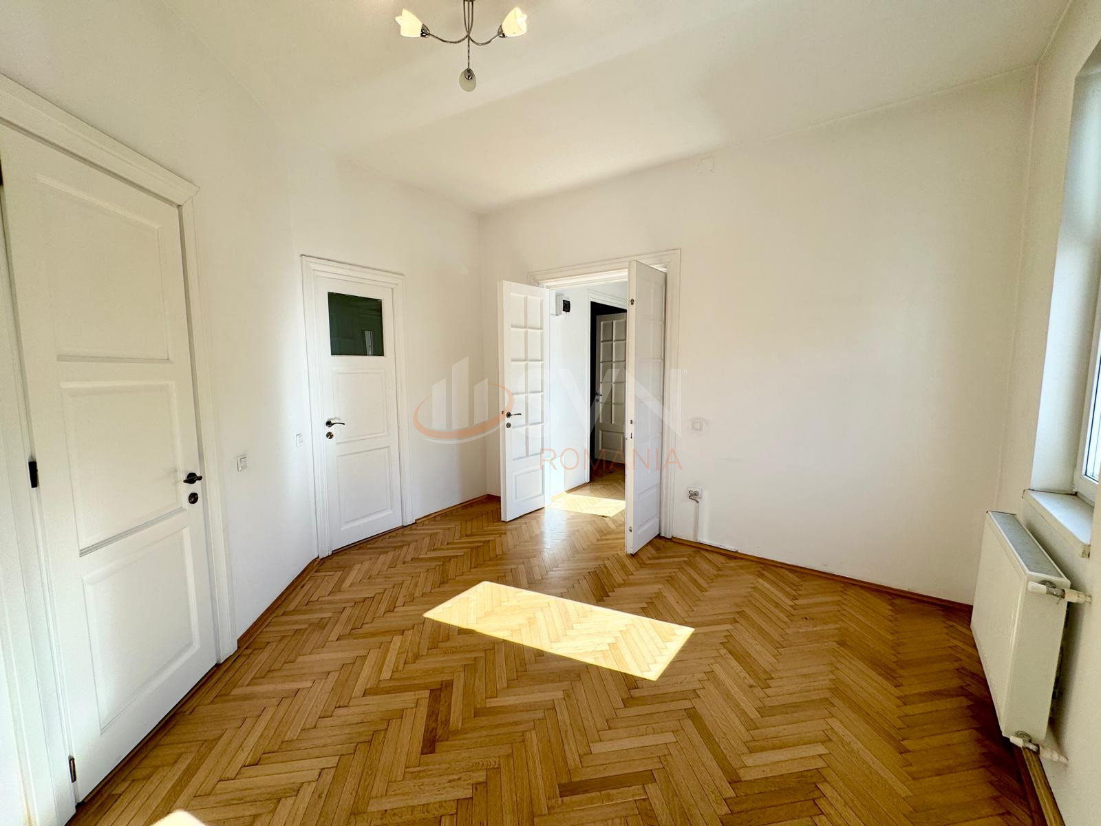 Casa, 5 camere Bucuresti/Ferdinand