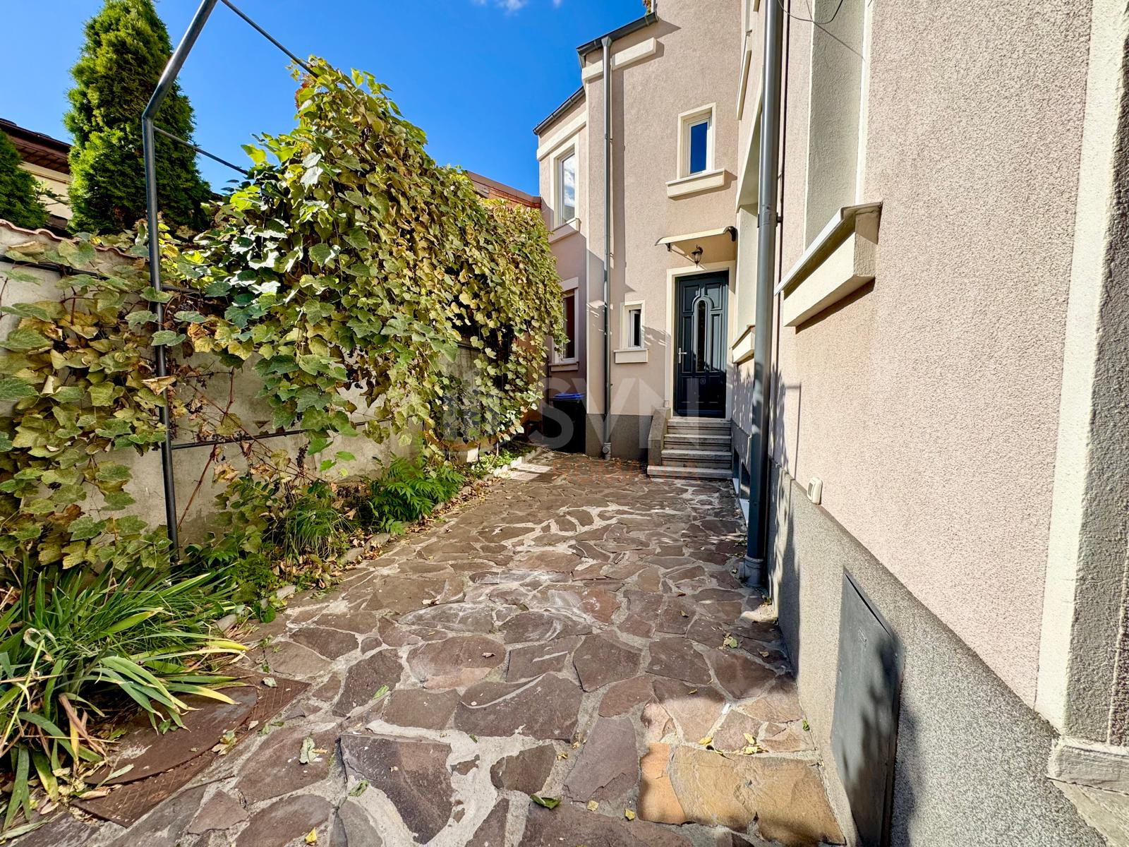 Casa, 5 camere Bucuresti/Ferdinand