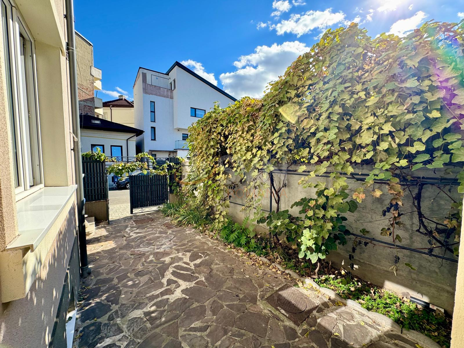 Casa, 5 camere Bucuresti/Ferdinand