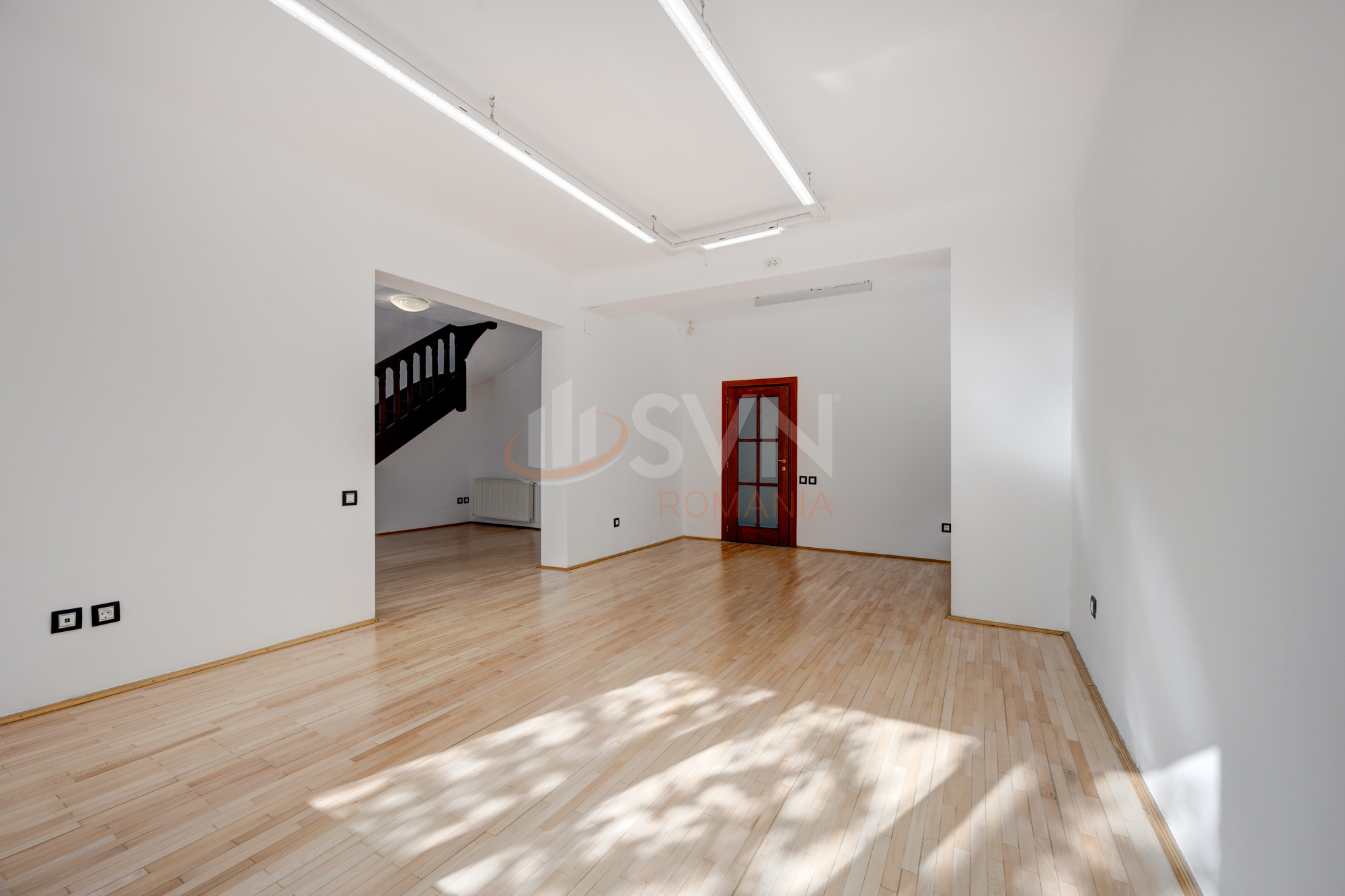 Casa, 5 camere Bucuresti/Piata Unirii (s3)