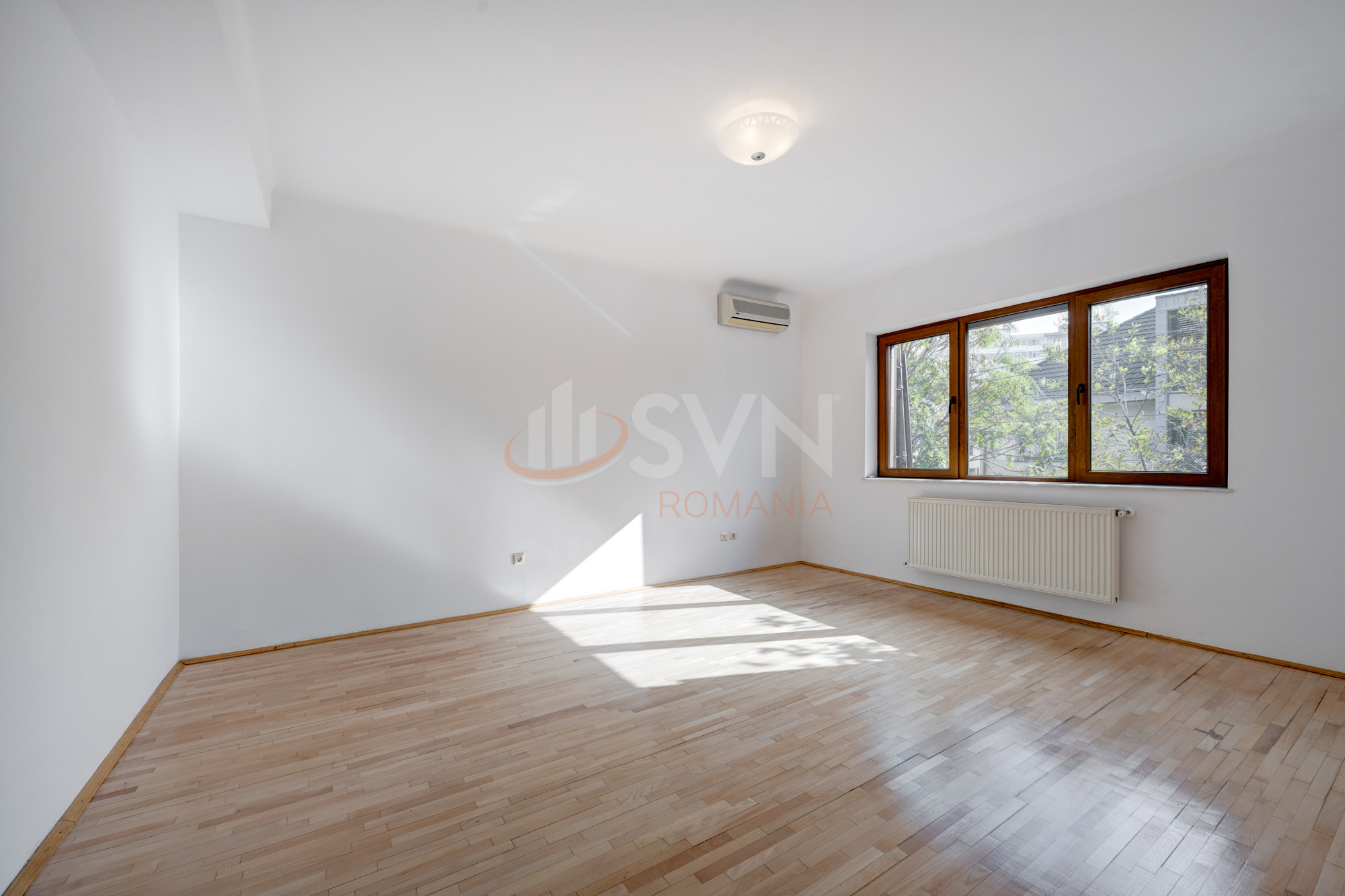 Casa, 5 camere Bucuresti/Piata Unirii (s3)