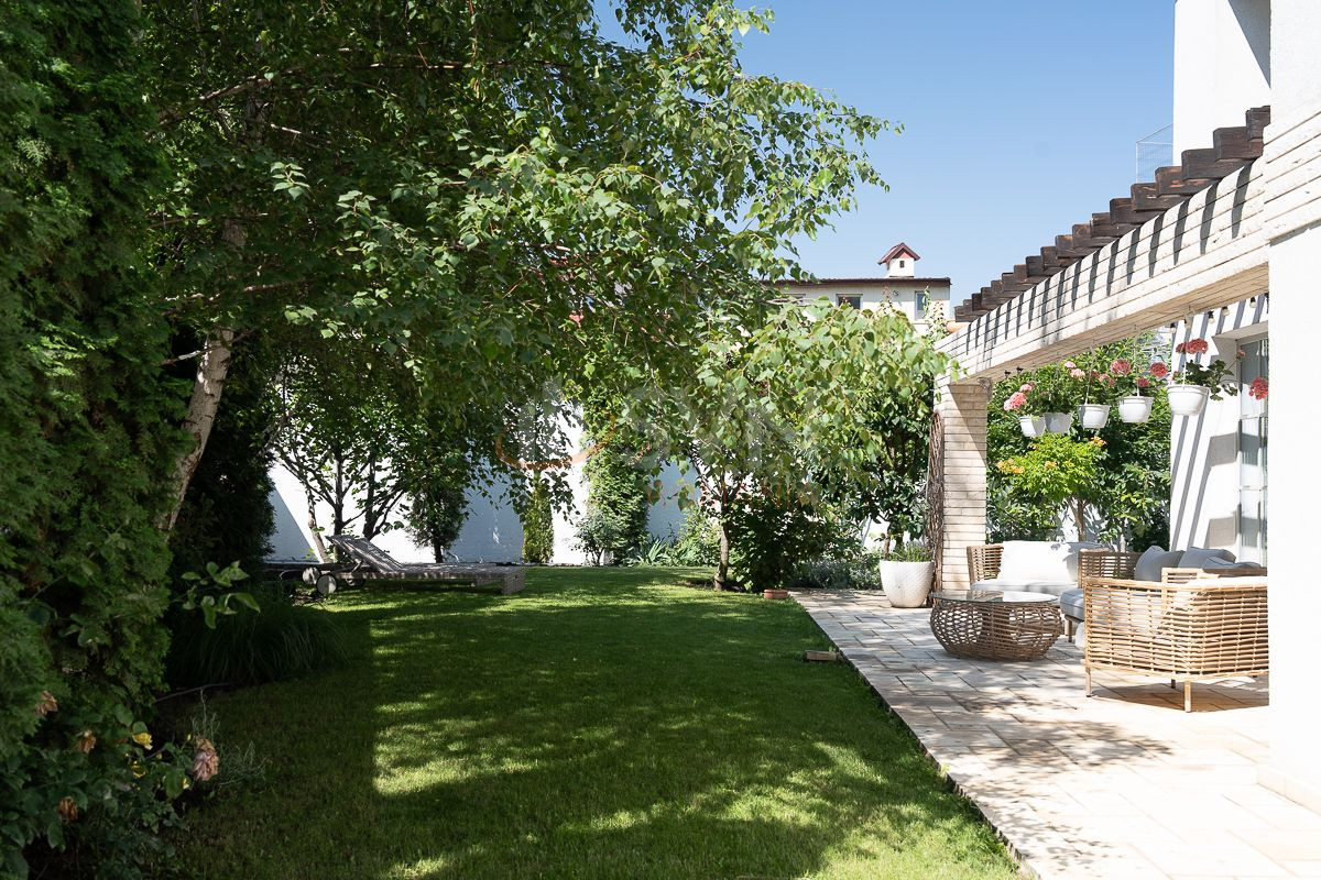 Casa, 5 camere Bucuresti/Piata Muncii