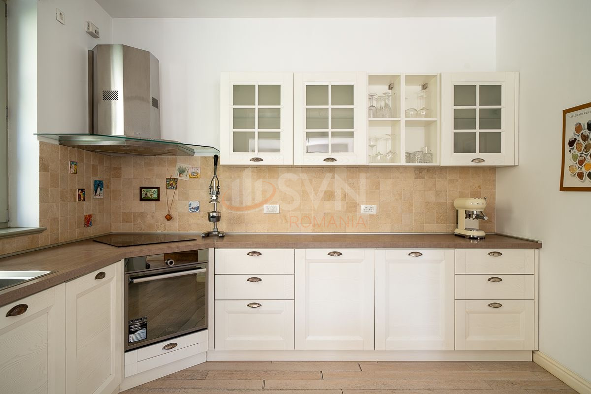 Casa, 5 camere Bucuresti/Piata Muncii