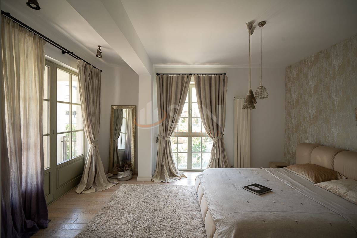 Casa, 5 camere Bucuresti/Piata Muncii