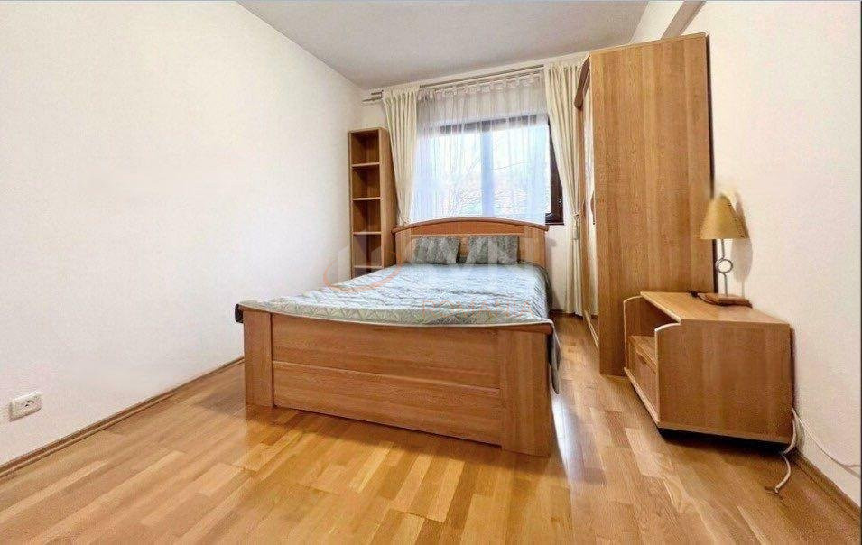 Casa, 5 camere Bucuresti/Iancu Nicolae