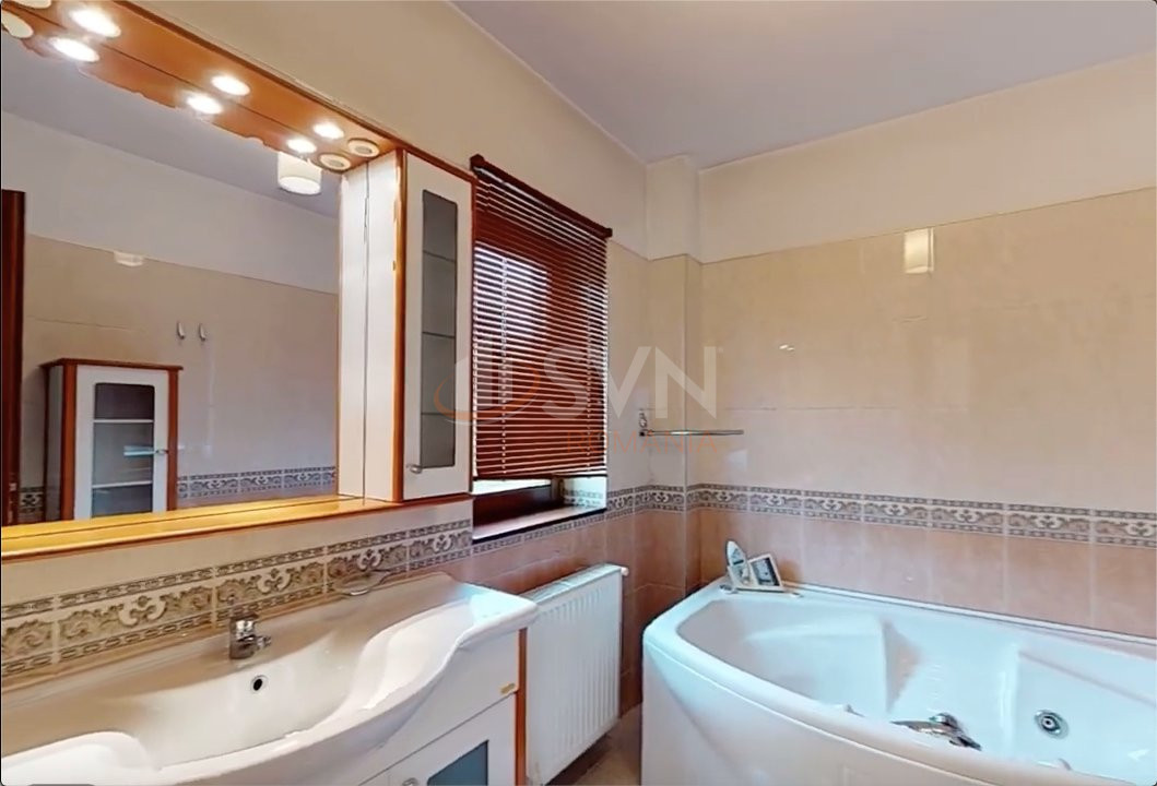 Casa, 5 camere Bucuresti/Iancu Nicolae