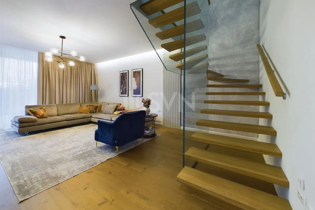 Casa, 5 camere Bucuresti/Pipera