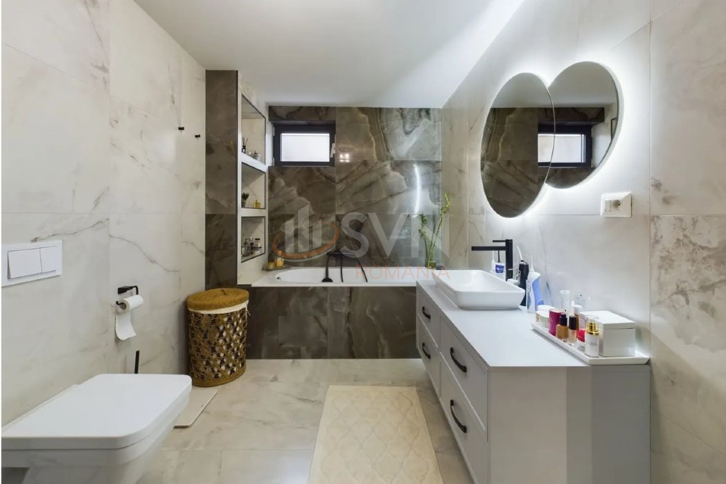 Casa, 5 camere Bucuresti/Pipera