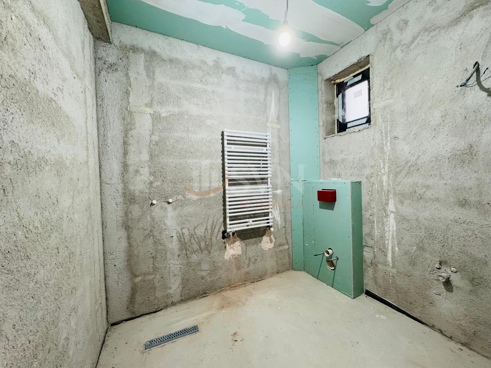 Casa, 5 camere Dambovita/Centru