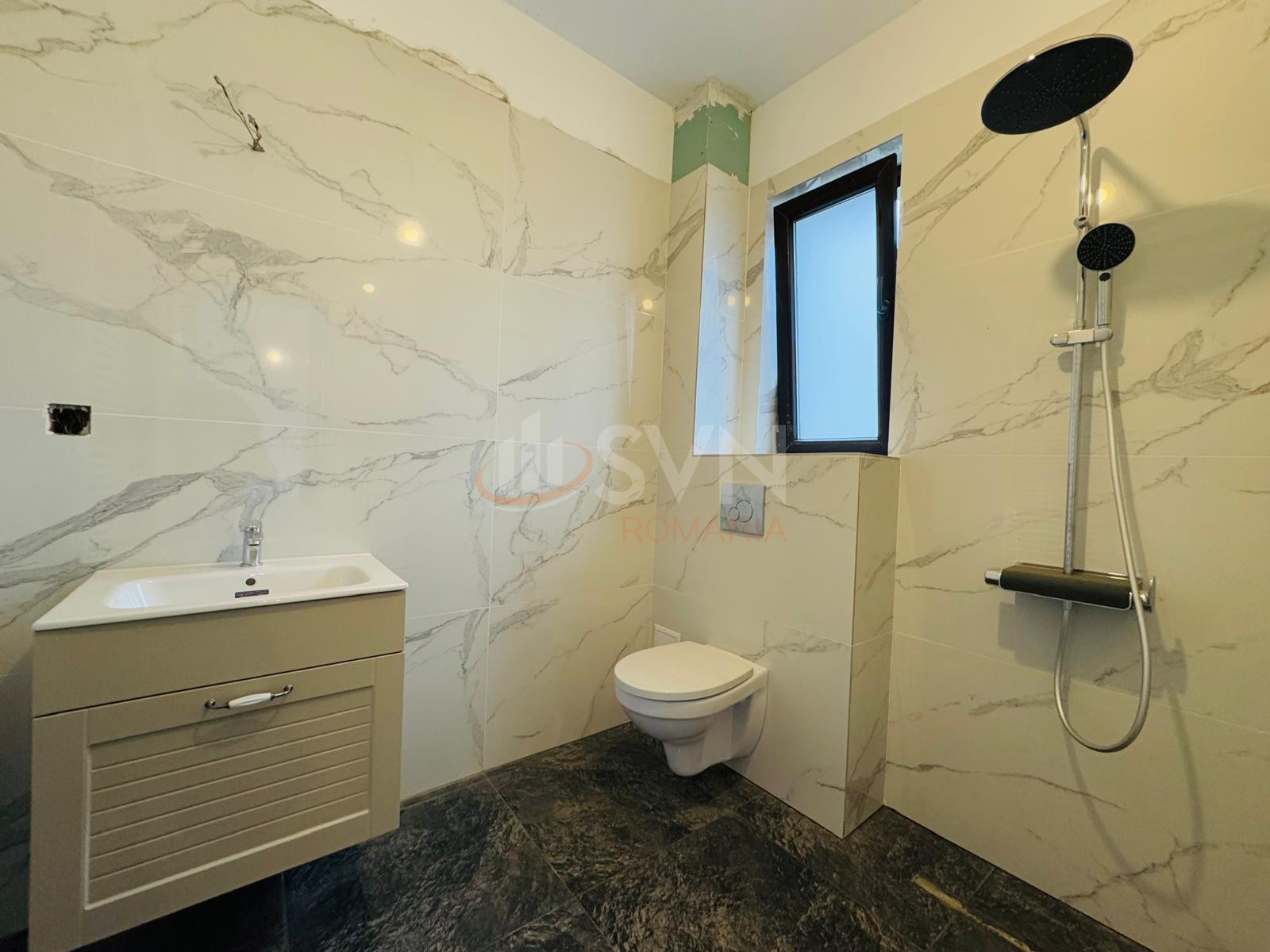 Casa, 5 camere Bucuresti/Crevedia