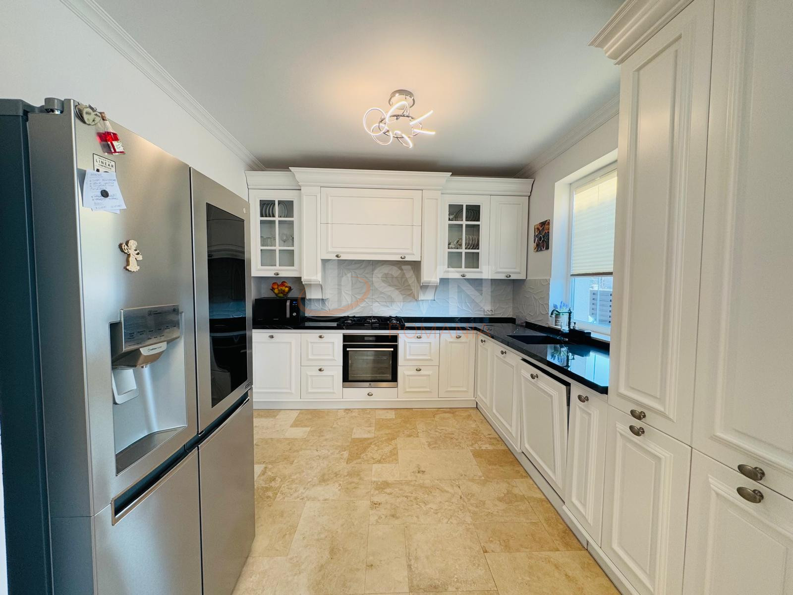 Casa, 5 camere Dambovita/Centru