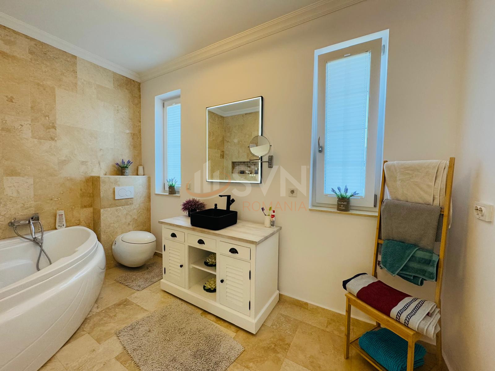 Casa, 5 camere Dambovita/Centru