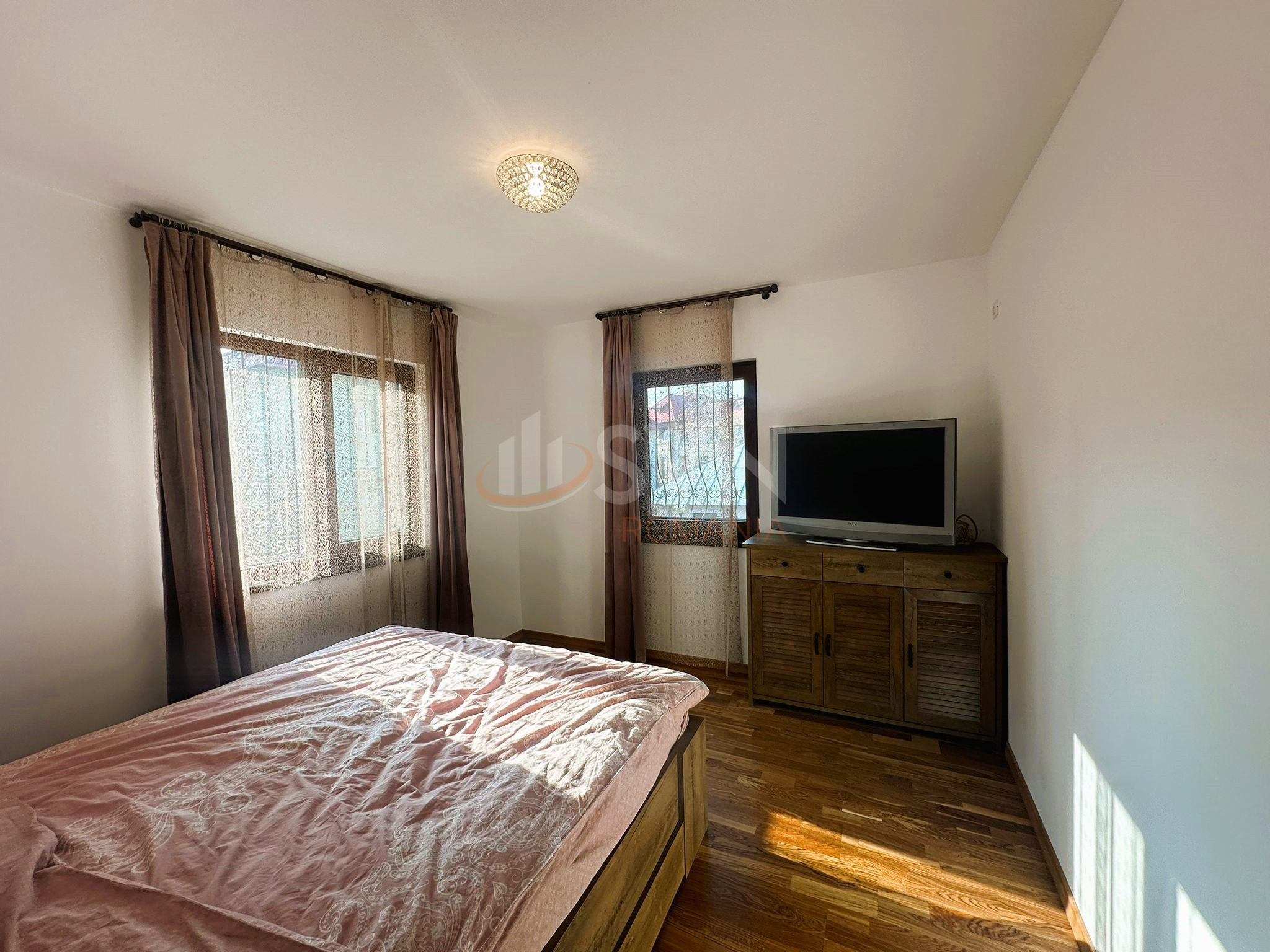 Casa, 5 camere Bucuresti/Domenii