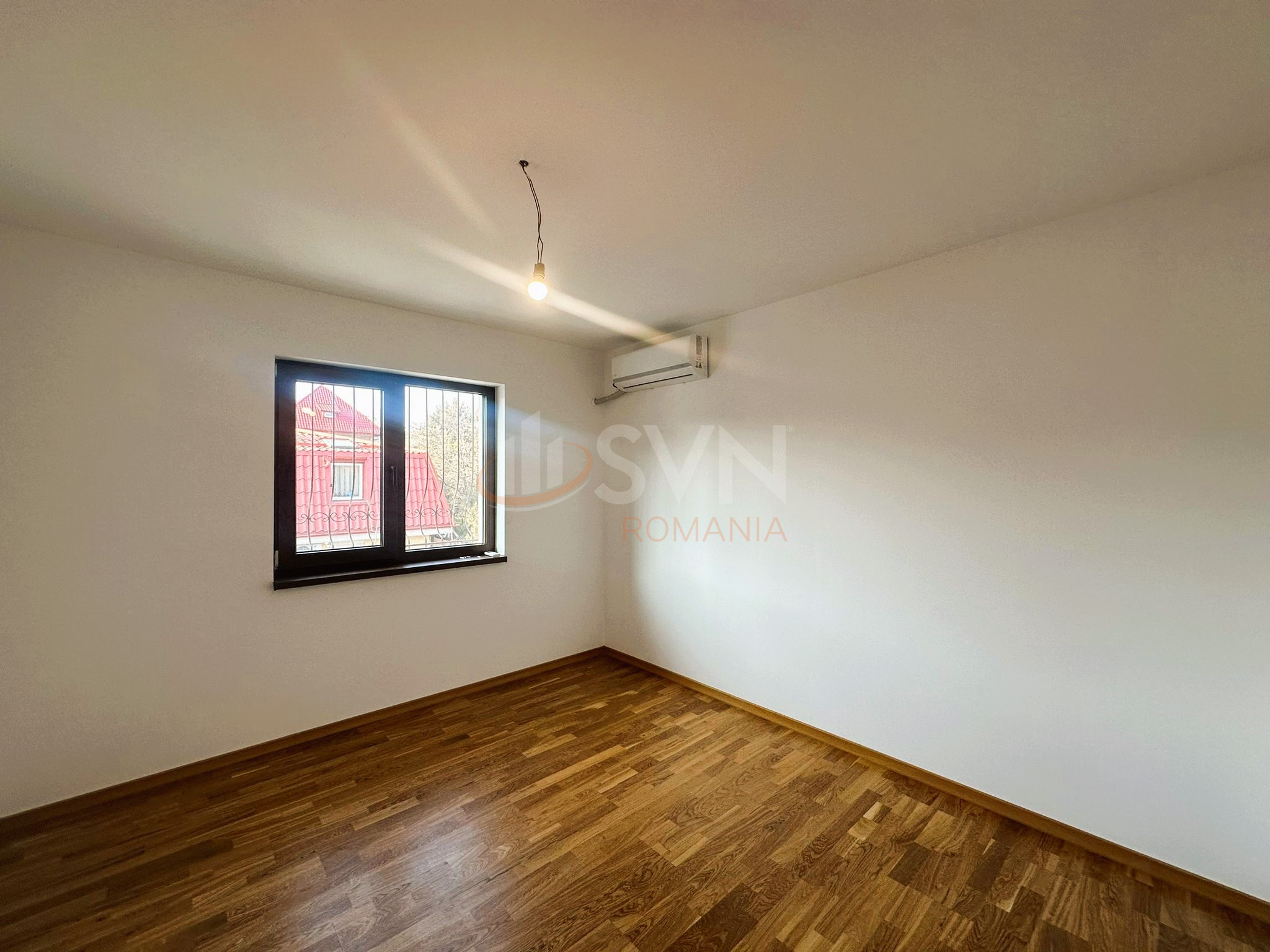 Casa, 5 camere Bucuresti/Domenii