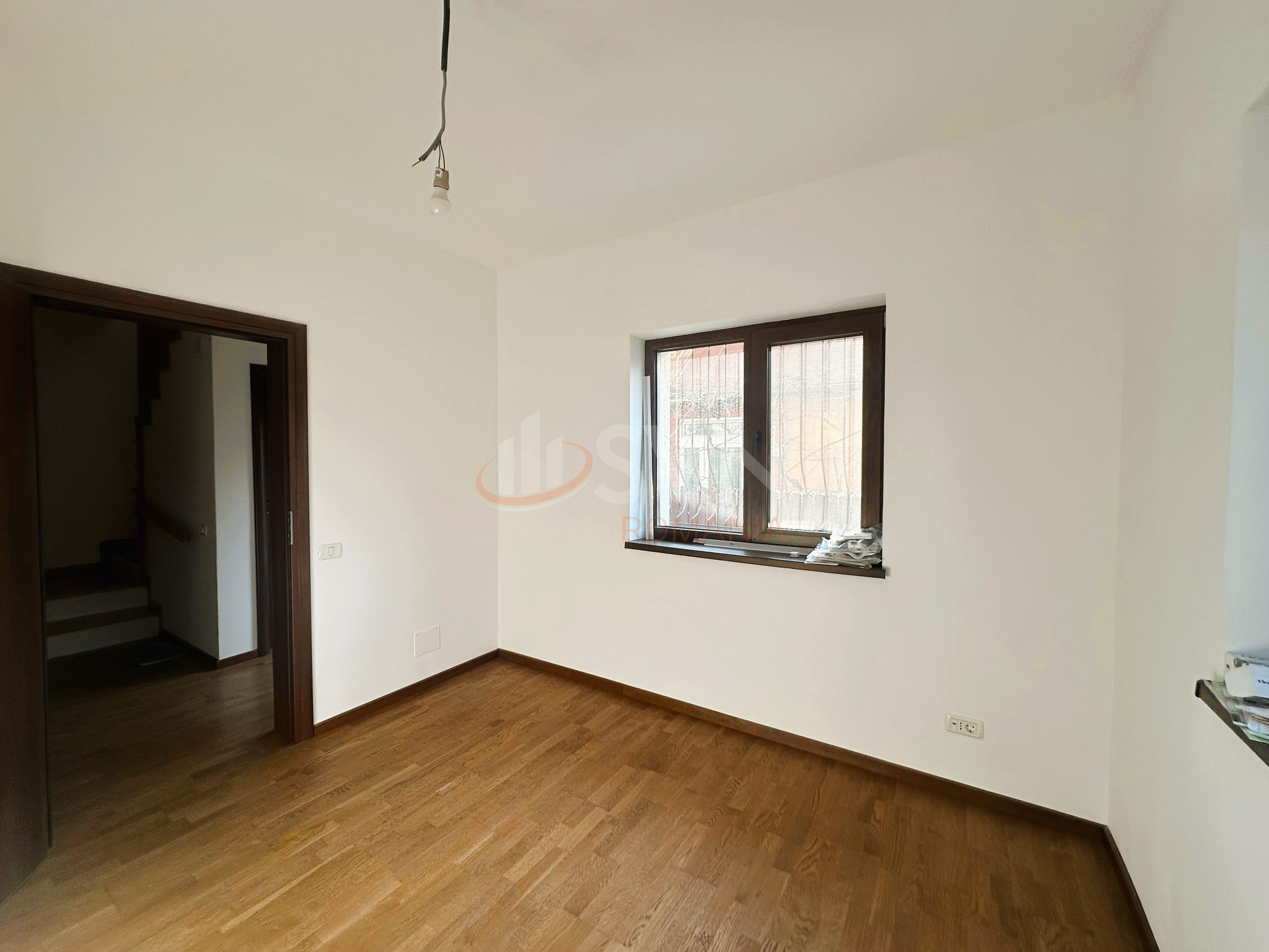 Casa, 5 camere Bucuresti/Domenii
