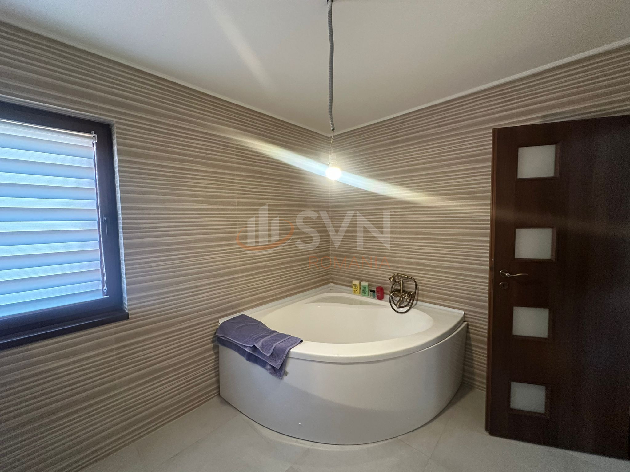 Casa, 5 camere Bucuresti/Domenii