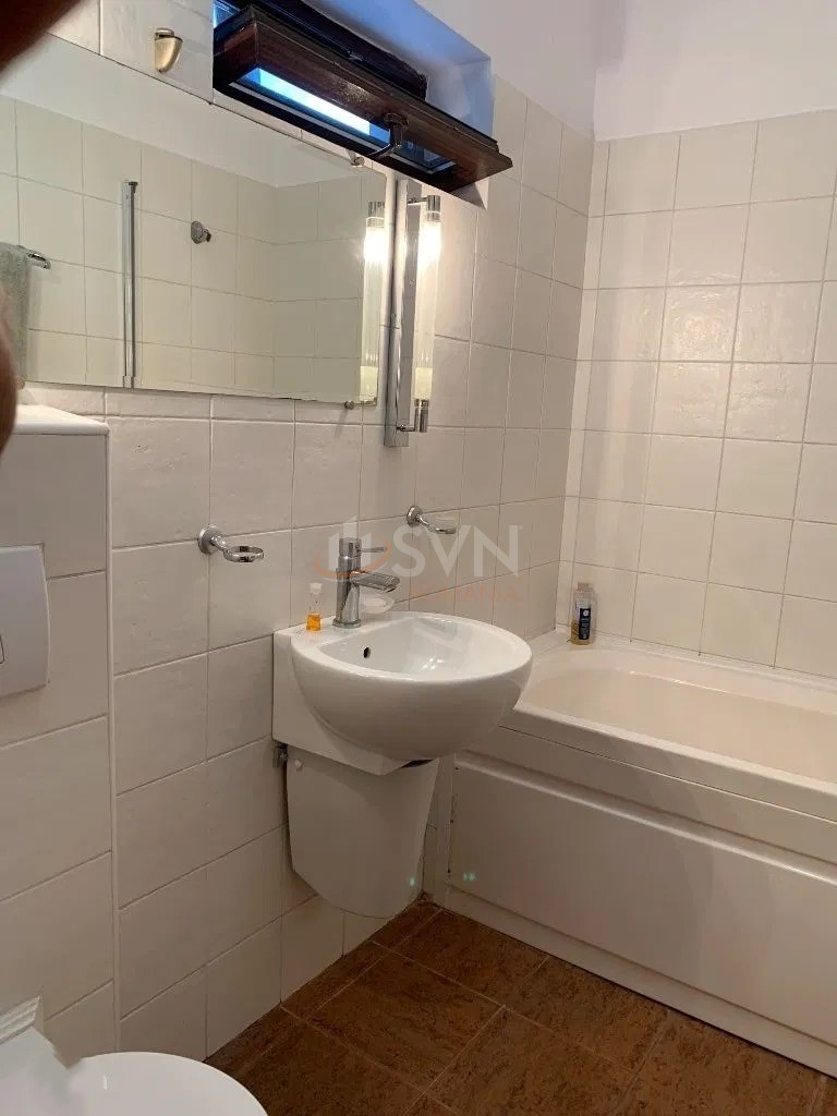 Casa, 5 camere Bucuresti/1 Mai