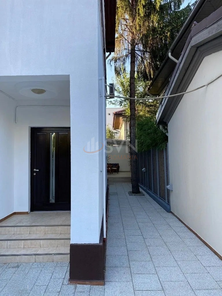 Casa, 5 camere Bucuresti/1 Mai